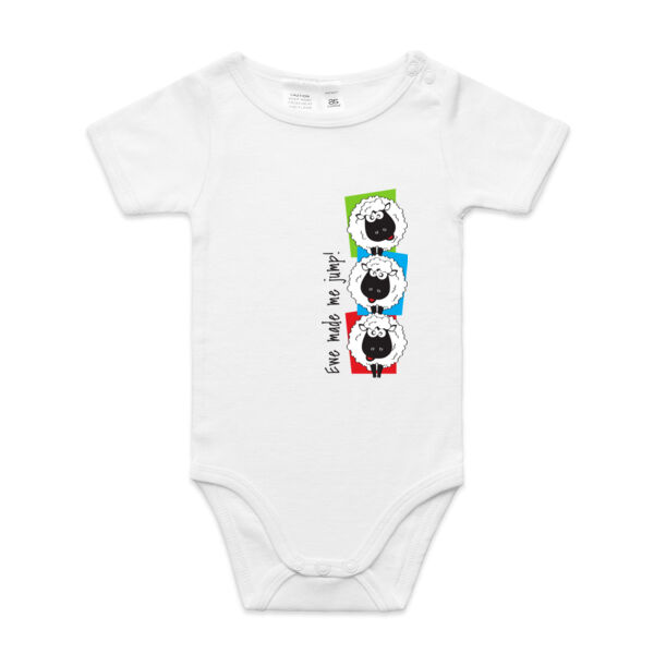 Ewe made me jump Thumbnail